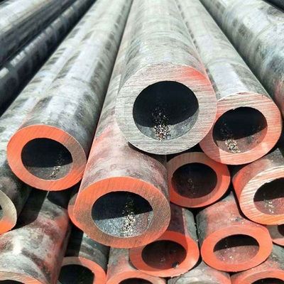 Q235 Q345 Grade Seamless Galvanized Carbon Steel Pipe Dengan Galvanized Black Painting