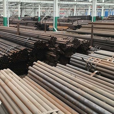 Q345 Q235 S235 S355 Ss400 Pipa baja karbon bergelombang panas tanpa jahitan untuk konstruksi industri